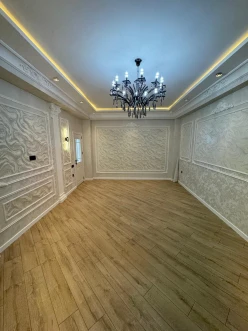 Satılır yeni tikili 3 otaqlı 130 m², İnşaatçılar m. Satılır yeni tikili 3 otaqlı 130 m², İnşaatçılar m.