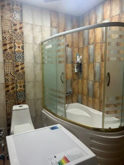 İcarə yeni tikili 3 otaqlı 180 m²,  Elmlər Akademiyası m.-16