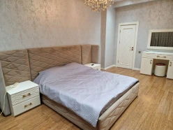 İcarə yeni tikili 4 otaqlı 180 m²,  Nəsimi-5