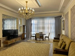 İcarə yeni tikili 3 otaqlı 180 m²,  Elmlər Akademiyası m.-2