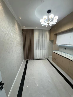 Satılır yeni tikili 3 otaqlı 130 m²,  İnşaatçılar m.-13
