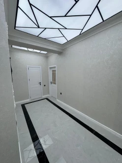 Satılır yeni tikili 3 otaqlı 130 m²,  İnşaatçılar m.-19