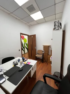 İcarə ofis 1 otaqlı 12 m²,  28 May m.-2