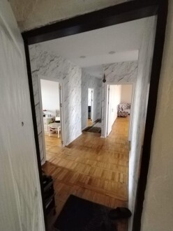 Satılır köhnə tikili 5 otaqlı 135 m²,  Yasamal