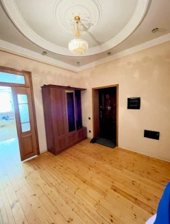 Satılır yeni tikili 4 otaqlı 220 m², Gənclik m.-2