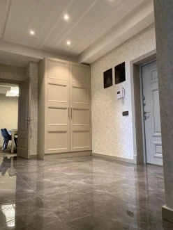 Satılır yeni tikili 3 otaqlı 95 m², Neftçilər m.-12