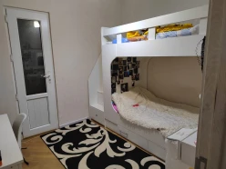 Satılır köhnə tikili 2 otaqlı 40 m², Azadlıq Prospekti m.-15