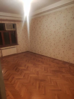 İcarə yeni tikili 3 otaqlı 80 m², İnşaatçılar m.-23