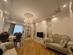 Satılır yeni tikili 3 otaqlı 100 m², 28 May m.-22