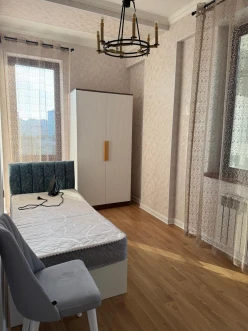 İcarə yeni tikili 3 otaqlı 87 m²,  28 May m.-8