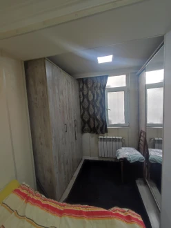 Satılır köhnə tikili 2 otaqlı 38 m², İnşaatçılar m.-7 Satılır köhnə tikili 2 otaqlı 38 m², İnşaatçılar m.-7