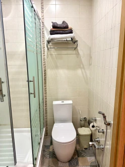 İcarə yeni tikili 3 otaqlı 130 m², 28 May m.-16 İcarə yeni tikili 3 otaqlı 130 m², 28 May m.-16