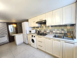 İcarə köhnə tikili 2 otaqlı 75 m²,  Səbail-7