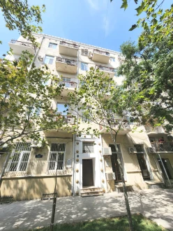 İcarə köhnə tikili 2 otaqlı 75 m²,  Səbail-14