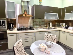 İcarə yeni tikili 3 otaqlı 130 m², 28 May m.-9 İcarə yeni tikili 3 otaqlı 130 m², 28 May m.-9