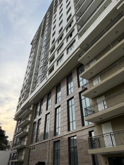 İcarə yeni tikili 3 otaqlı 87 m², 28 May m. İcarə yeni tikili 3 otaqlı 87 m², 28 May m.