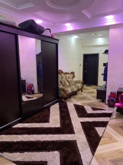 Satılır yeni tikili 2 otaqlı 108 m², Badamdar q.-4