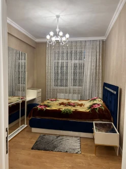 İcarə yeni tikili 3 otaqlı 85 m², İnşaatçılar m.-9