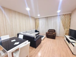 İcarə yeni tikili 2 otaqlı 90 m², Səbail r.-2