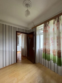 Satılır köhnə tikili 2 otaqlı 60 m², Neftçilər m.-4