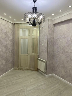 Satılır yeni tikili 2 otaqlı 60 m², İnşaatçılar m.-4