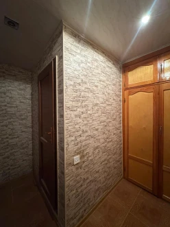 Satılır köhnə tikili 2 otaqlı 60 m², Neftçilər m.-6