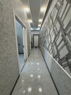 Satılır yeni tikili 2 otaqlı 60 m², İnşaatçılar m.-3