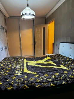 Satılır köhnə tikili 3 otaqlı 47 m²,  Bakıxanov-4