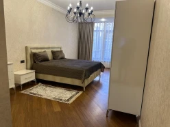 İcarə yeni tikili 3 otaqlı 170 m²,  28 May m.-4