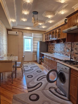 Satılır yeni tikili 2 otaqlı 80 m², İnşaatçılar m.-7 Satılır yeni tikili 2 otaqlı 80 m², İnşaatçılar m.-7