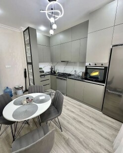 İcarə yeni tikili 2 otaqlı 74 m²,  Gənclik m.-4