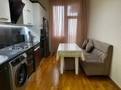 Satılır yeni tikili 2 otaqlı 63 m²,  Avtovağzal m.-8