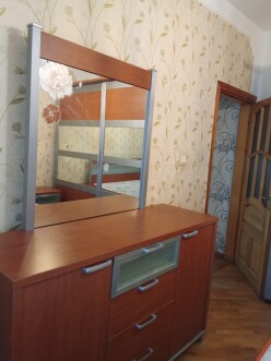 İcarə köhnə tikili 5 otaqlı 125 m²,  İnşaatçılar m.-14