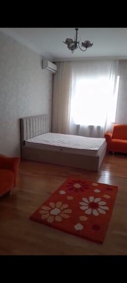 İcarə yeni tikili 3 otaqlı 121 m²,  Elmlər Akademiyası m.
