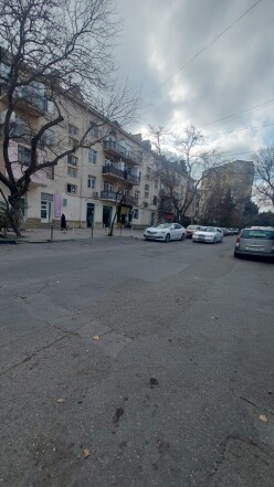 Satılır obyekt 65 m²,  Bakıxanov-14