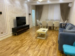 Satılır yeni tikili 3 otaqlı 75 m²,  8 Noyabr m.-3