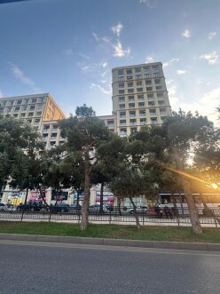 Satılır yeni tikili 3 otaqlı 102 m²,  Bakıxanov-4