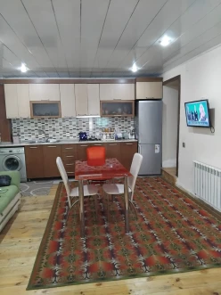 İcarə ev/villa 5 otaqlı 120 m²,  Qax-8