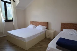 İcarə ev/villa 6 otaqlı 150 m²,  Qax-17