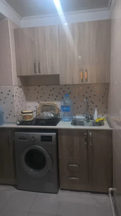 Satılır köhnə tikili 3 otaqlı 65 m²,  Qaraçuxur-5