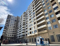 Satılır yeni tikili 2 otaqlı 65 m², Qaraçuxur-16 Satılır yeni tikili 2 otaqlı 65 m², Qaraçuxur-16