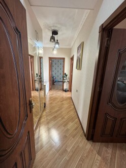 Satılır yeni tikili 2 otaqlı 65 m², Qaraçuxur-12 Satılır yeni tikili 2 otaqlı 65 m², Qaraçuxur-12