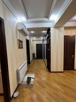 Satılır yeni tikili 4 otaqlı 140 m², Yeni Yasamal-13 Satılır yeni tikili 4 otaqlı 140 m², Yeni Yasamal-13