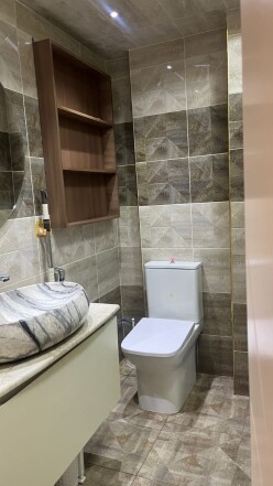 Satılır yeni tikili 3 otaqlı 110 m²,  Həzi Aslanov m.-19