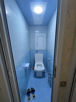Satılır köhnə tikili 4 otaqlı 100 m²,  İnşaatçılar m.-3