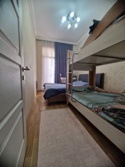 Satılır yeni tikili 2 otaqlı 50 m²,  Yasamal-4