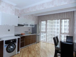 İcarə yeni tikili 2 otaqlı 100 m², Şah İsmayıl Xətai m.-7