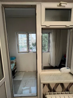 Satılır köhnə tikili 1 otaqlı 40 m², İnşaatçılar m.-8