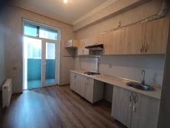 Satılır yeni tikili 2 otaqlı 60 m²,  İnşaatçılar m.-16
