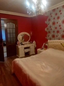 Satılır köhnə tikili 2 otaqlı 60 m²,  Memar Əcəmi m.-6